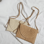 Pochette en paille