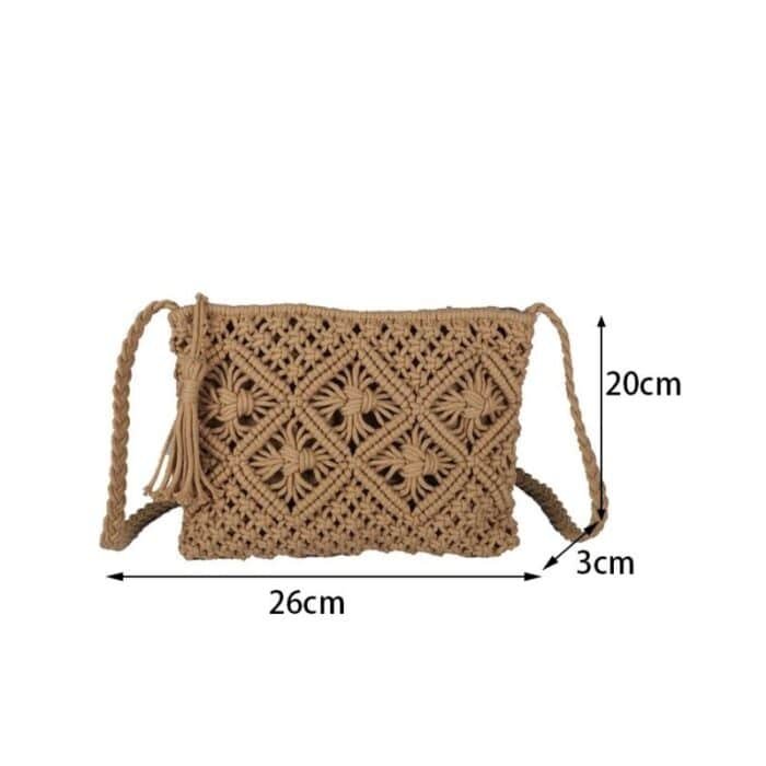 macramé pochette dimensions